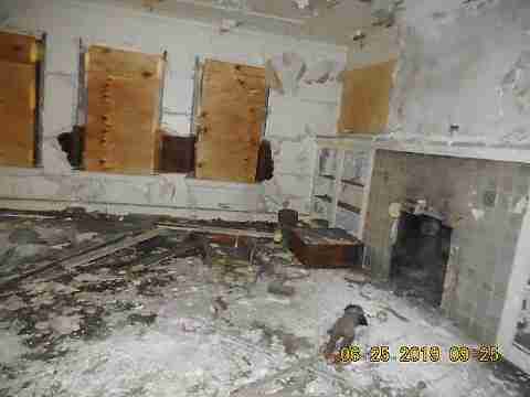 8732 Dexter (21)_m.jpg